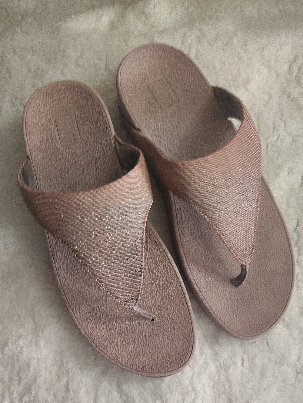 FitFlop Metallic Rose Brown Thong Sandals